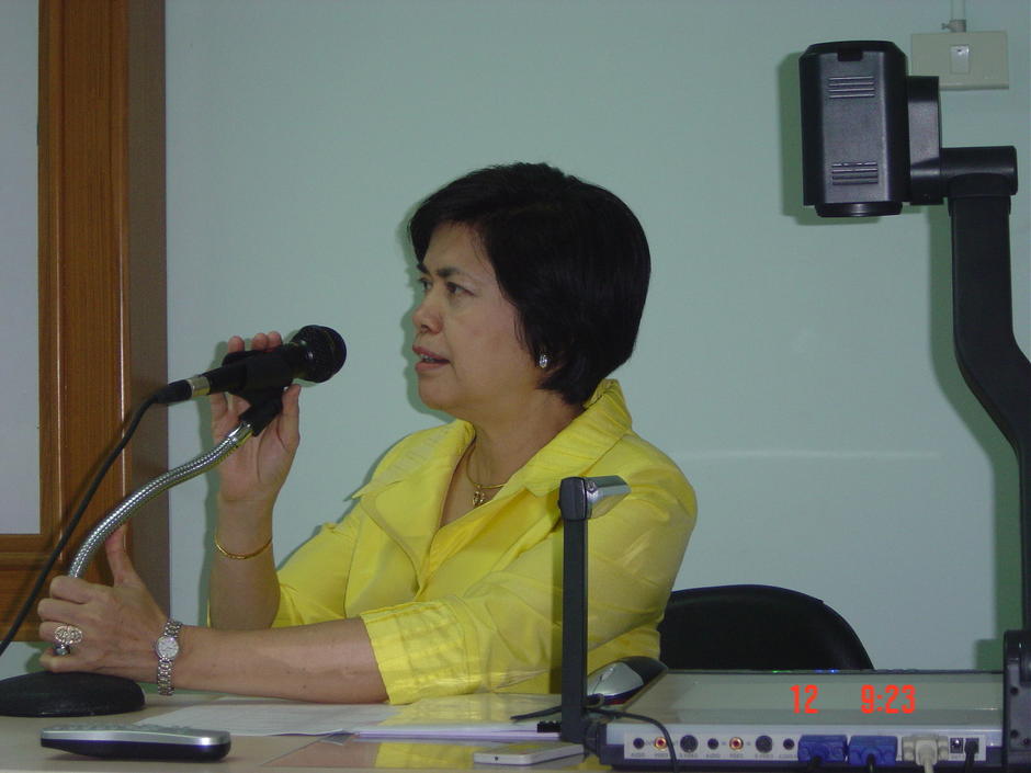 ศ.ดร.วัชโรบล อยู่สุข