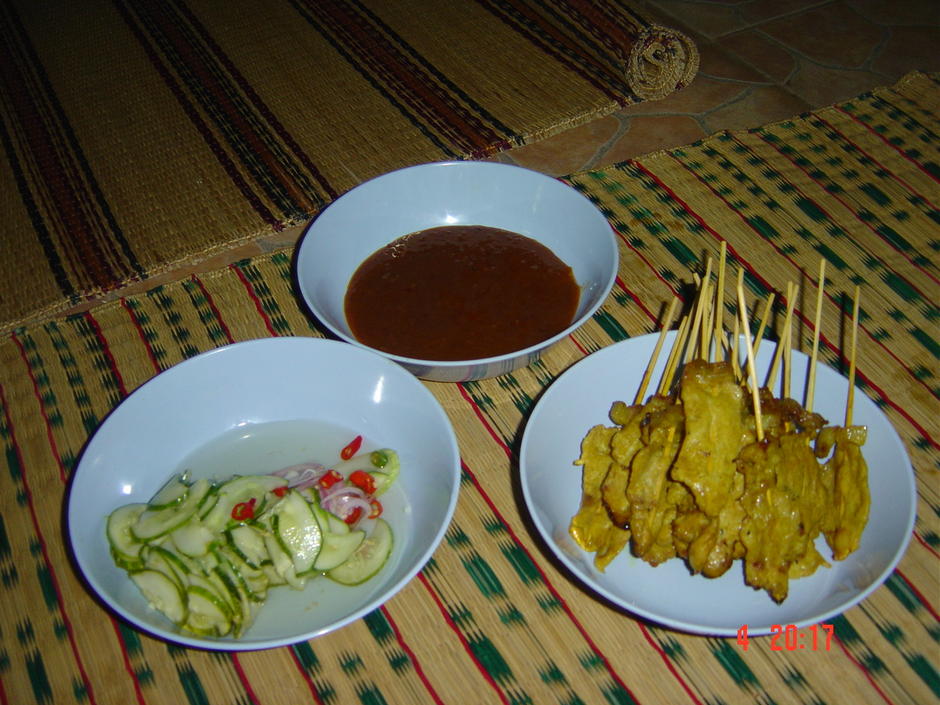 หมูสะเต๊ะ