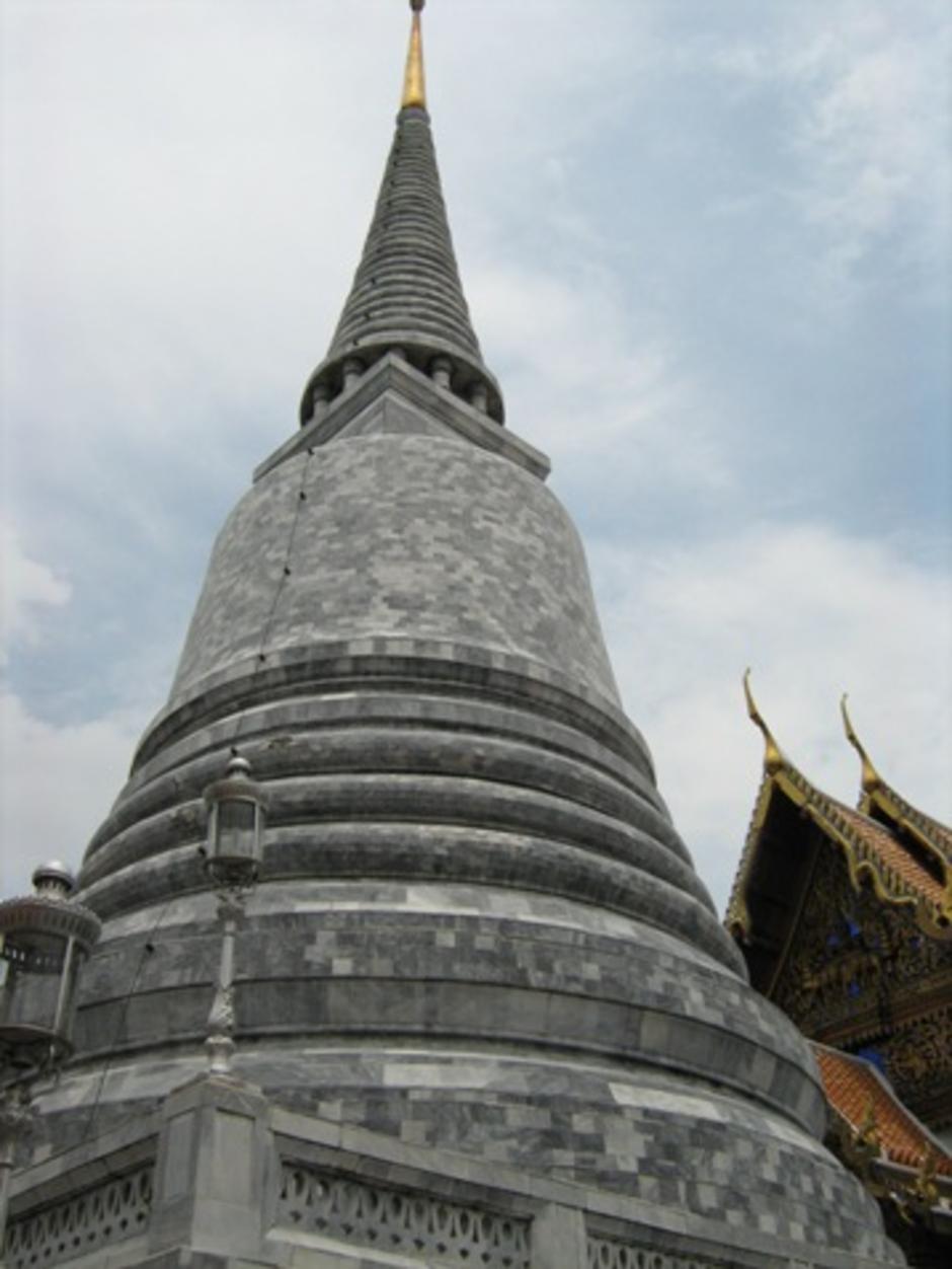อีกมุมหนึ่งของพระเจดีย์ครับ