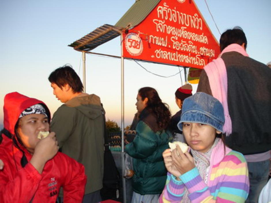 อาหารเช้าที่อ่างขาง
