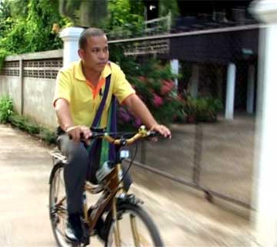 http://gotoknow.org/file/surachetv/ChaowaritBike.jpg