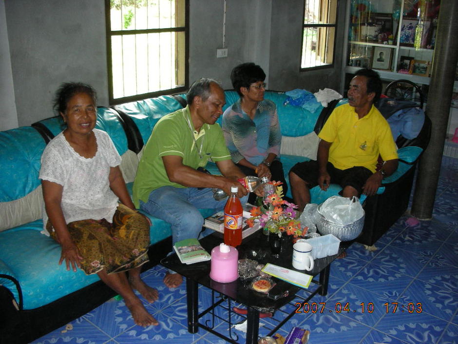 http://gotoknow.org/file/mrschuai/070410+034.jpg