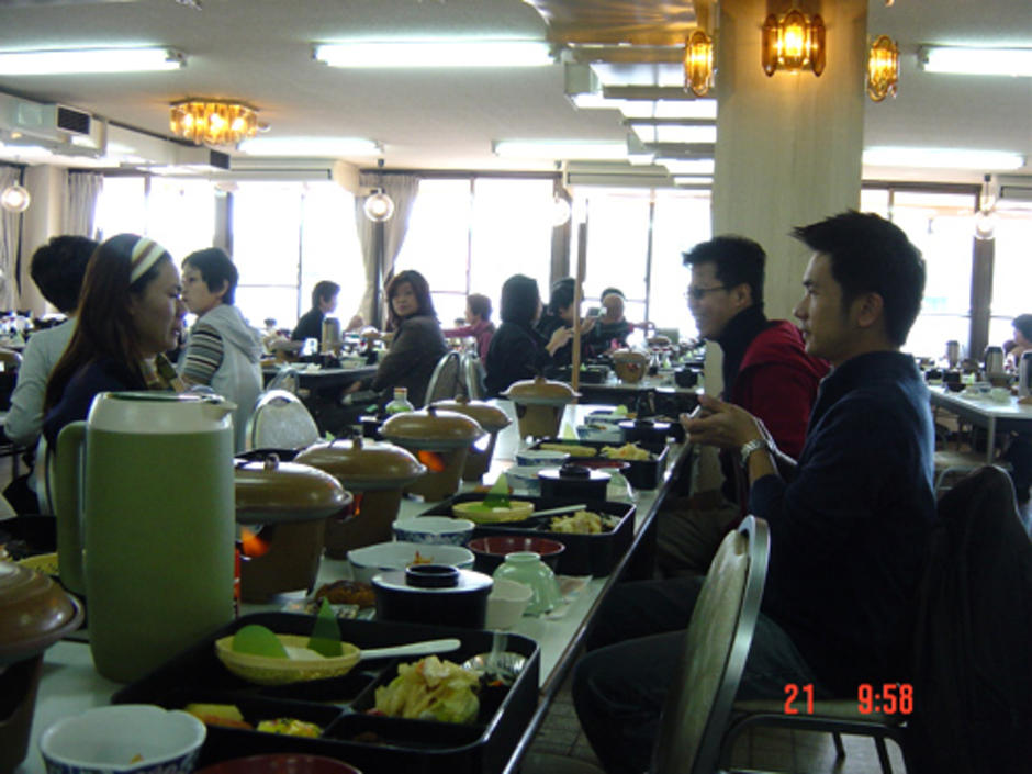ร้านอาหารบนภูเขาไฟอะโสะ