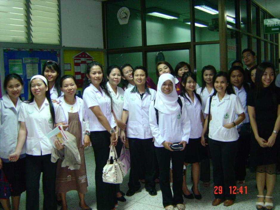 นักศึกษาที่โรงพยาบาลเพชรบูรณ์