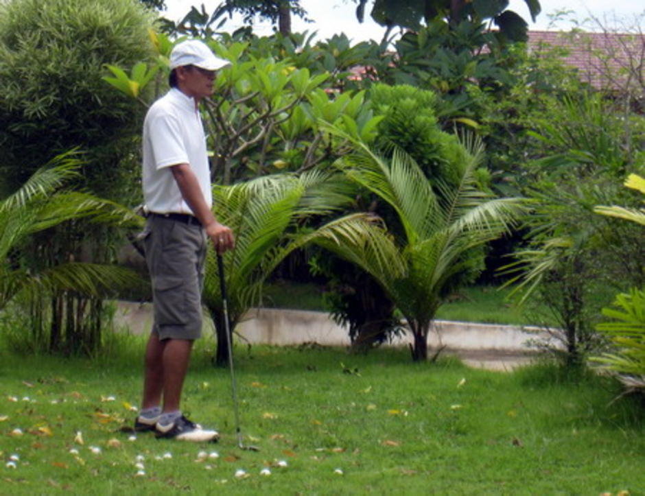 a holiday golf