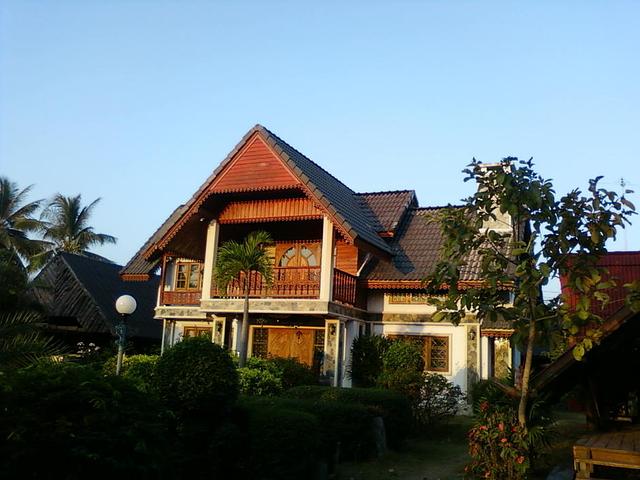 Large_home