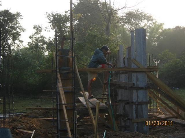 Large_2301201101