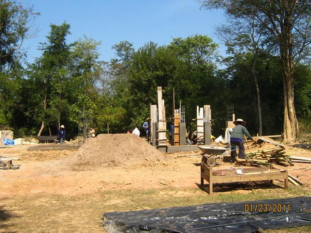 Large_2301201104