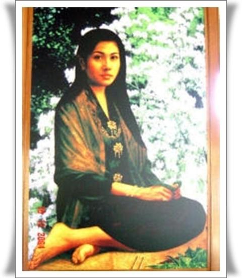 พระนางเลือดขาว